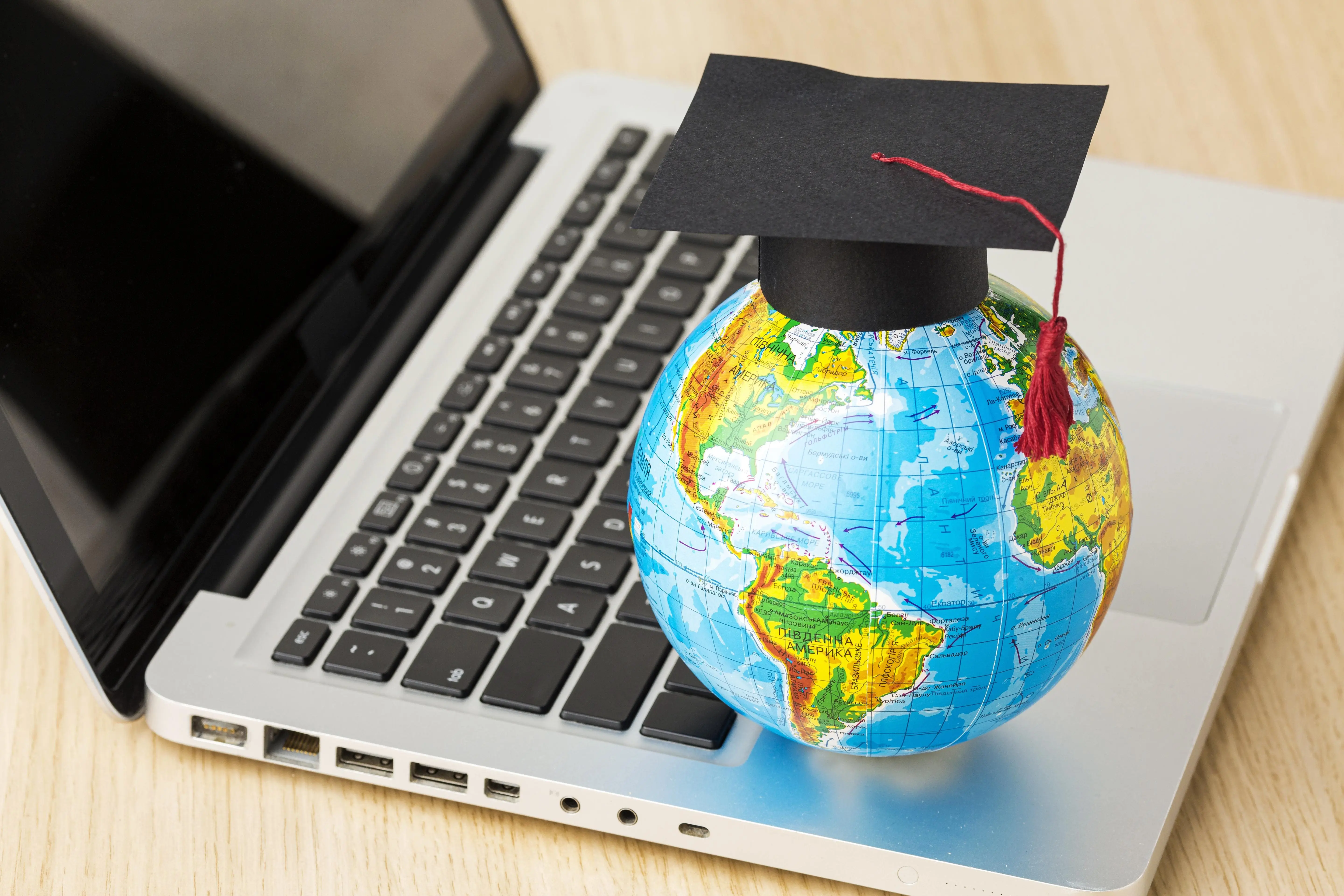 World-Class Academics with a Global Outlook 1